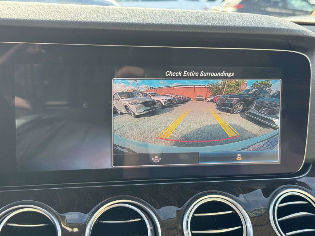 Used 2020 Mercedes-Benz E 350 4MATIC Sedan image 30
