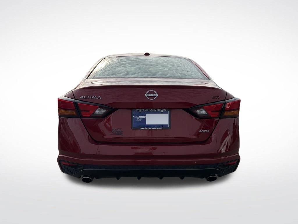 Used 2024 Nissan Altima 2.5 SR image 6
