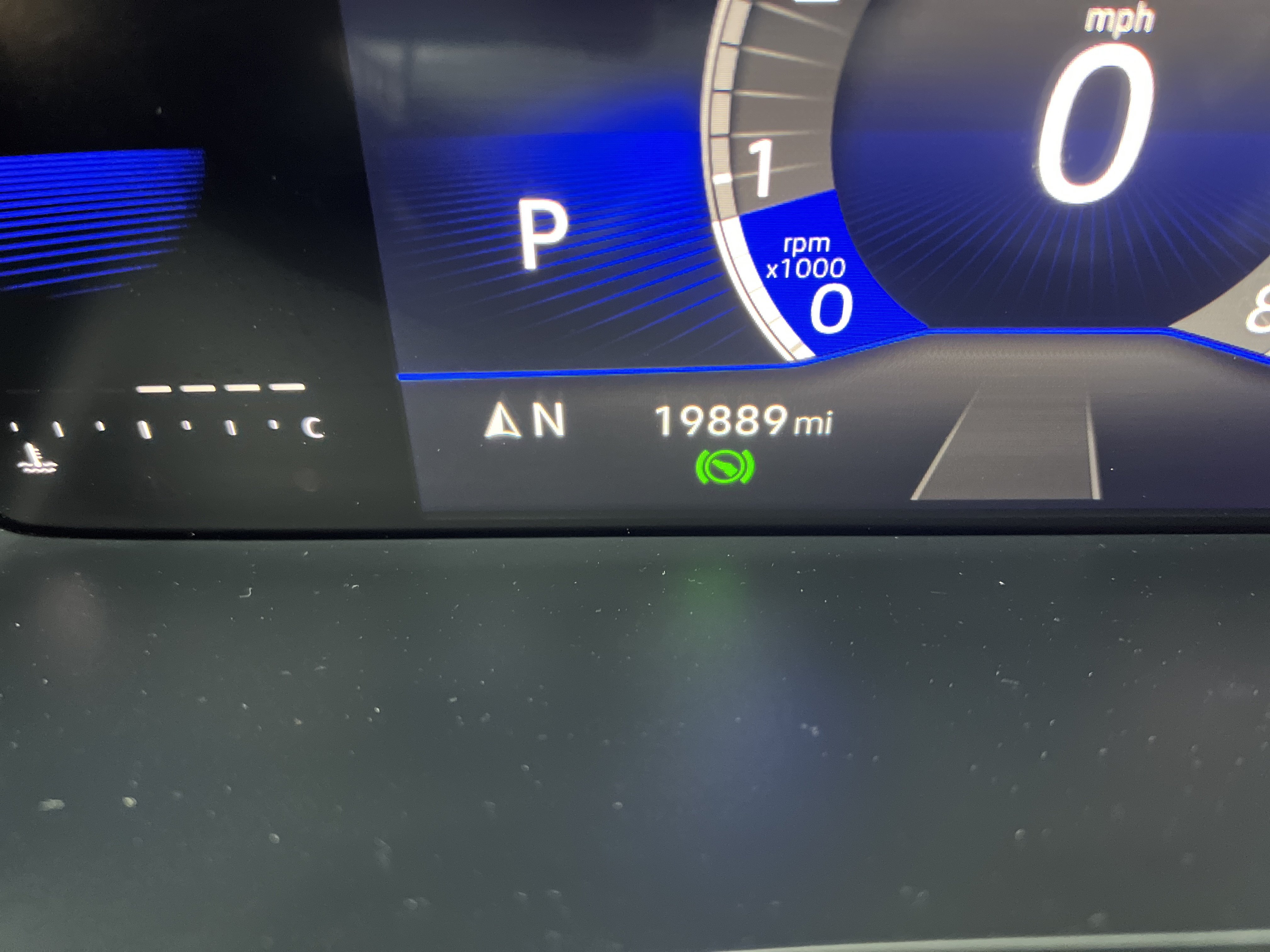 Certified 2023 Volkswagen Tiguan SE w/ Panoramic Sunroof Package FWD image 18