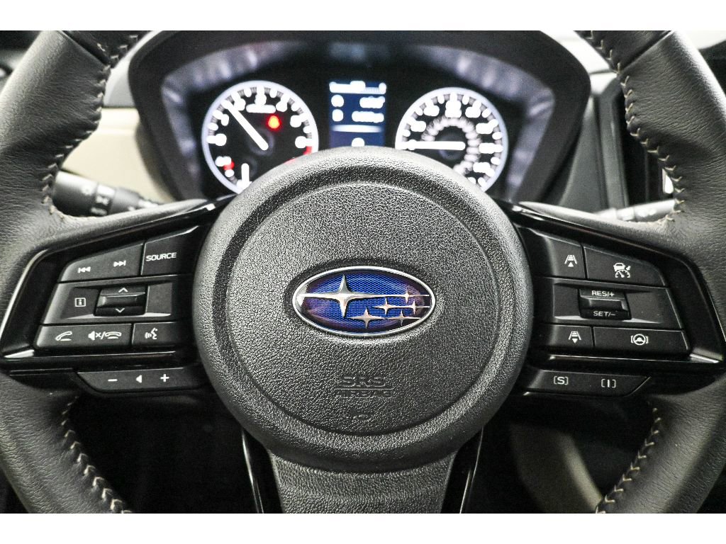 Used 2025 Subaru Forester Premium image 33