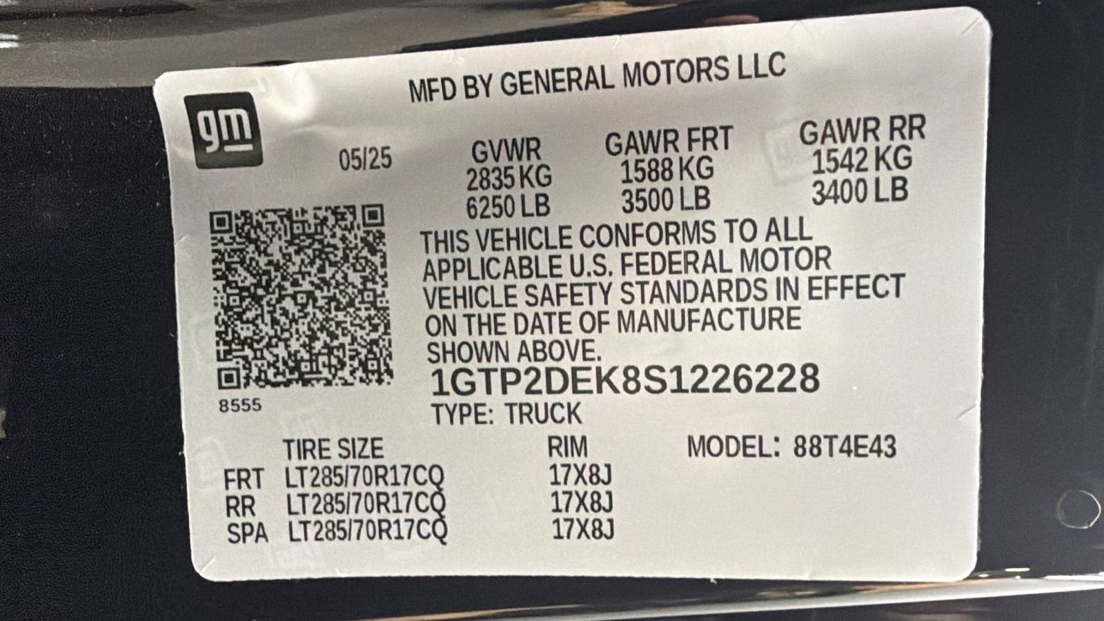 Used 2025 GMC Canyon AT4 w/ AT4X Package image 39