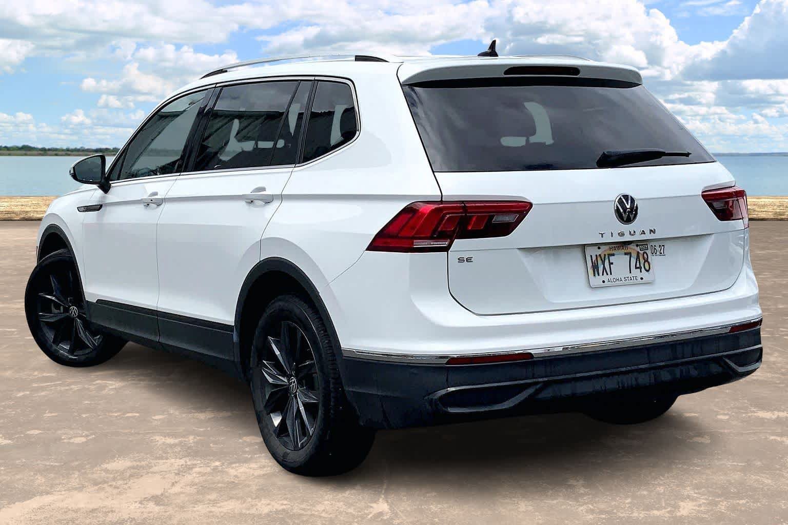 Used 2024 Volkswagen Tiguan SE FWD image 4