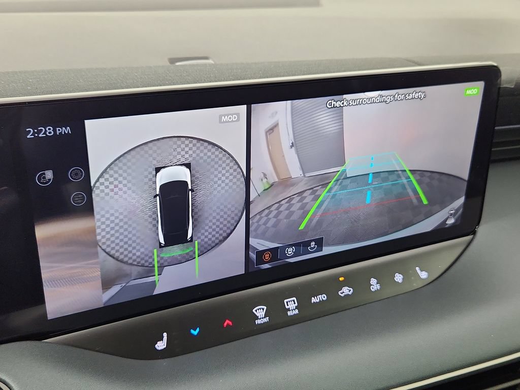 New 2026 Nissan Leaf SV+ w/ Floor Mat Package (SV+) FWD image 22