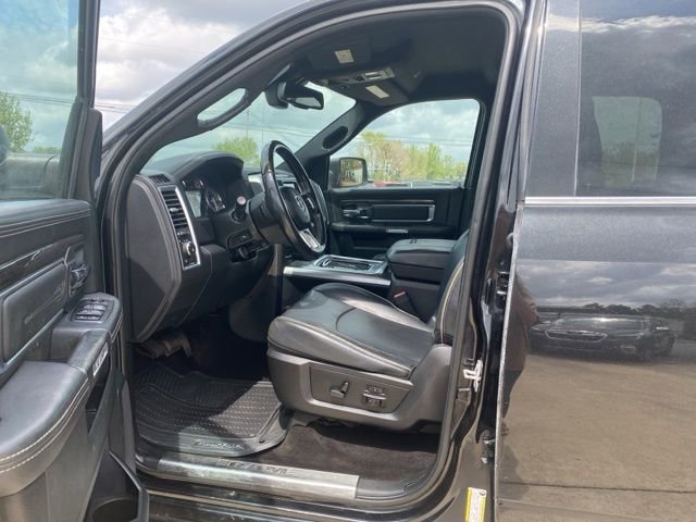 Used 2017 RAM 1500 Limited AWD/4WD image 16