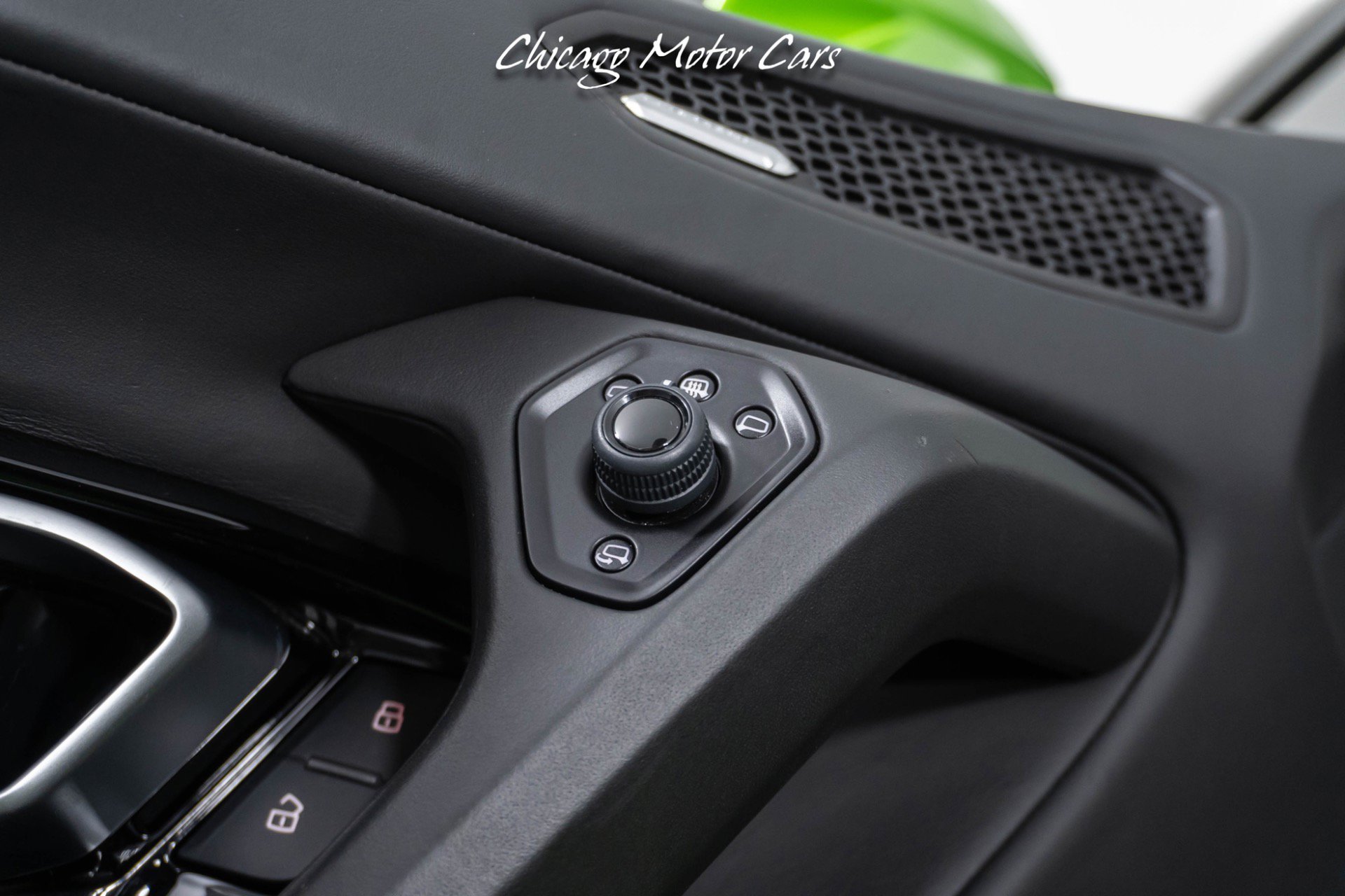 Used 2020 Lamborghini Huracan EVO AWD/4WD image 23