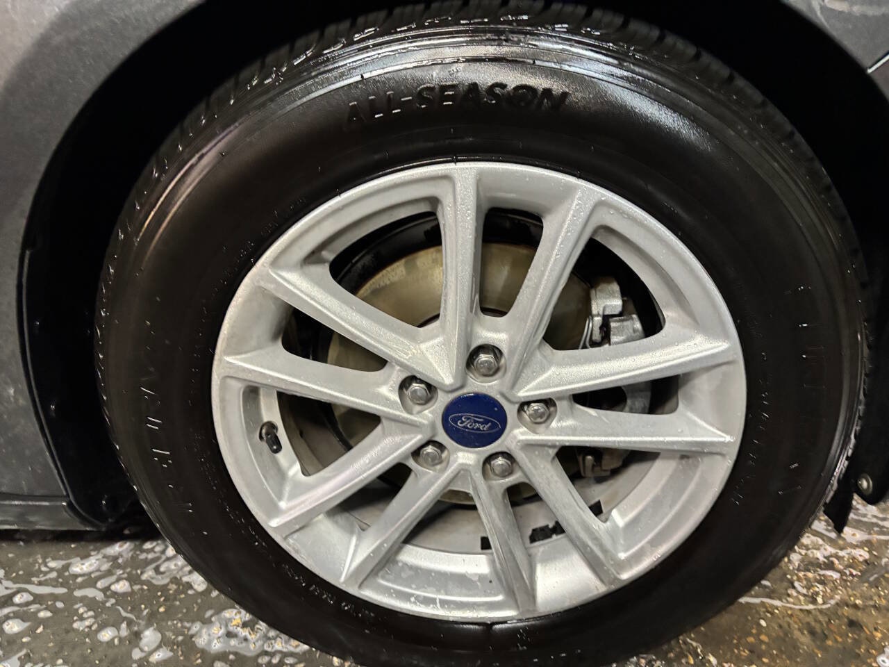 Used 2018 Ford Focus SE image 22