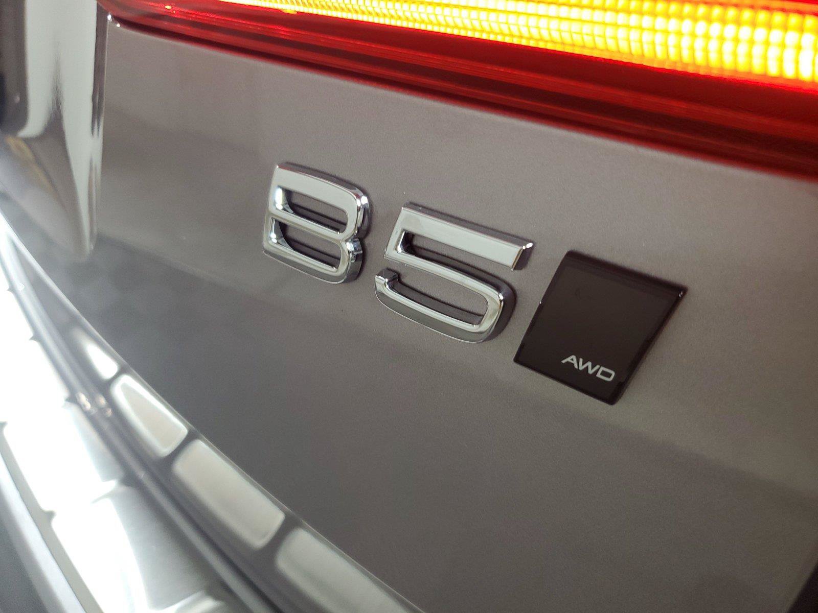 New 2027 Volvo XC60 B5 Core AWD/4WD image 7