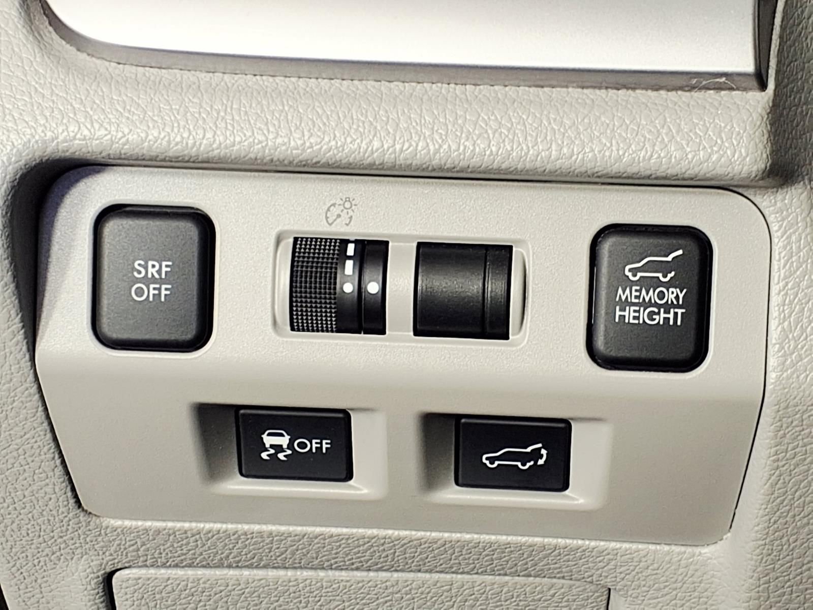 Used 2016 Subaru Forester 2.5i Limited image 18