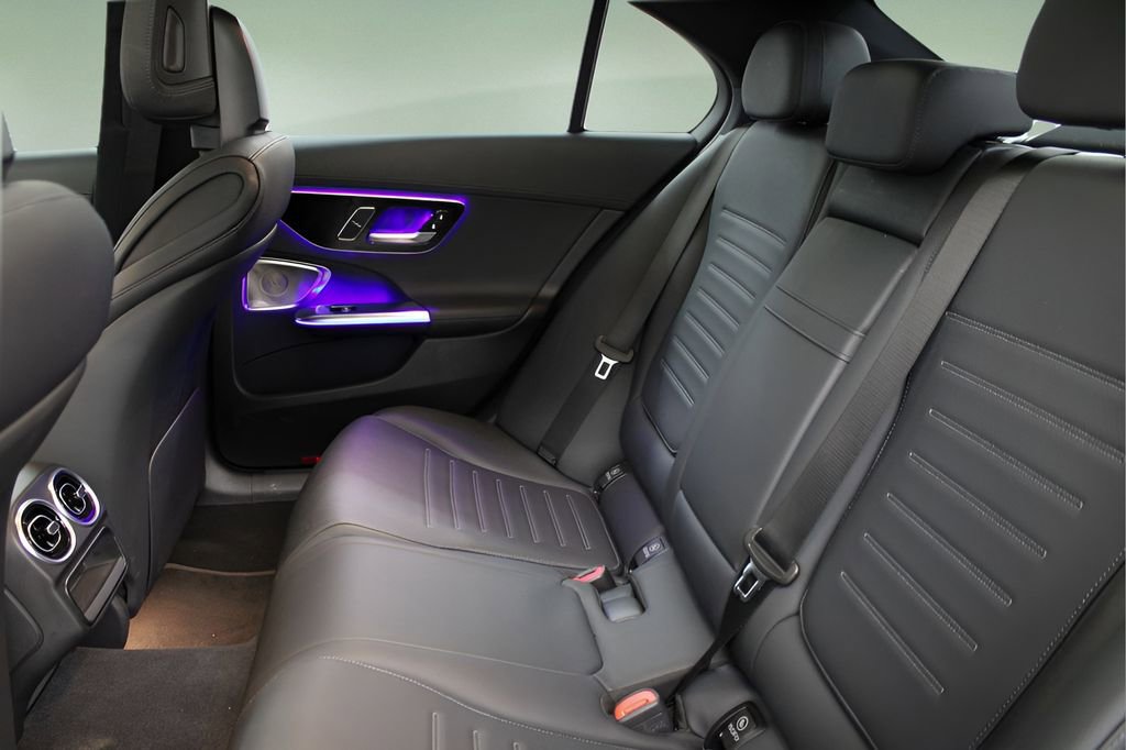 Used 2022 Mercedes-Benz C 300 Sedan image 27