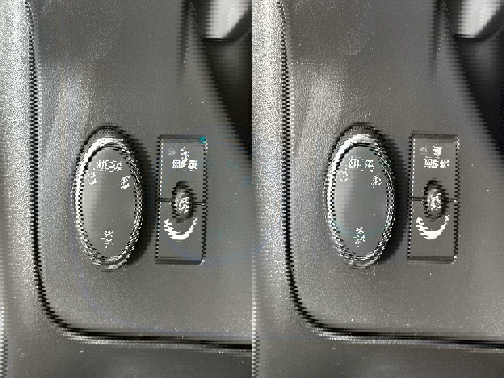 Used 2022 Chevrolet Express 2500 w/ Driver Convenience Package image 22