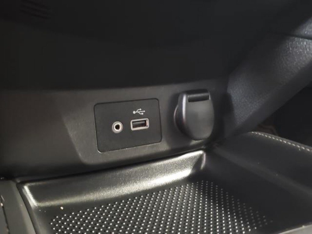 Used 2018 Nissan Rogue SL AWD/4WD image 29