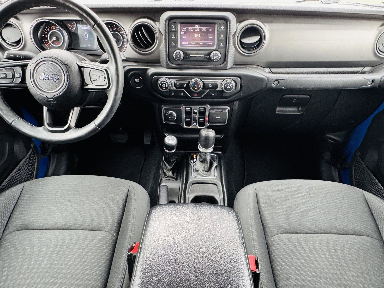 Used 2021 Jeep Gladiator Sport AWD/4WD image 19