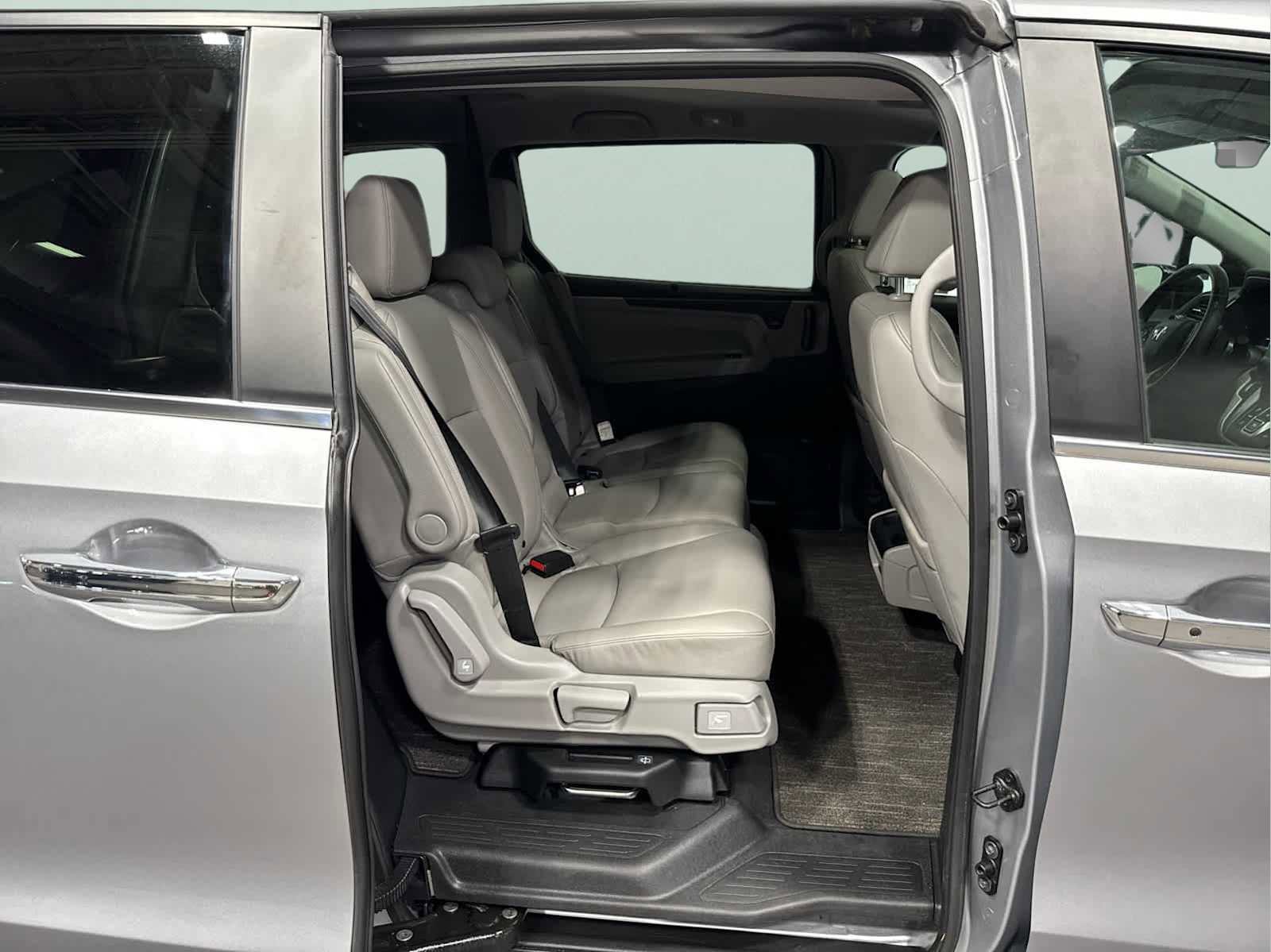 Used 2024 Honda Odyssey EX-L image 26