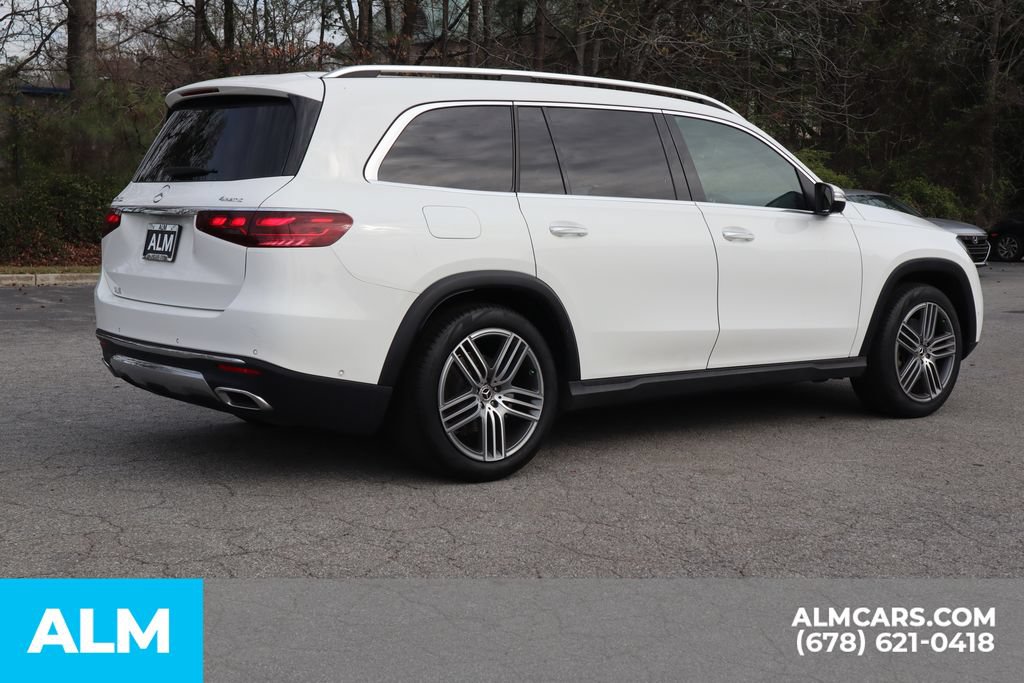 Used 2025 Mercedes-Benz GLS 450 4MATIC image 5