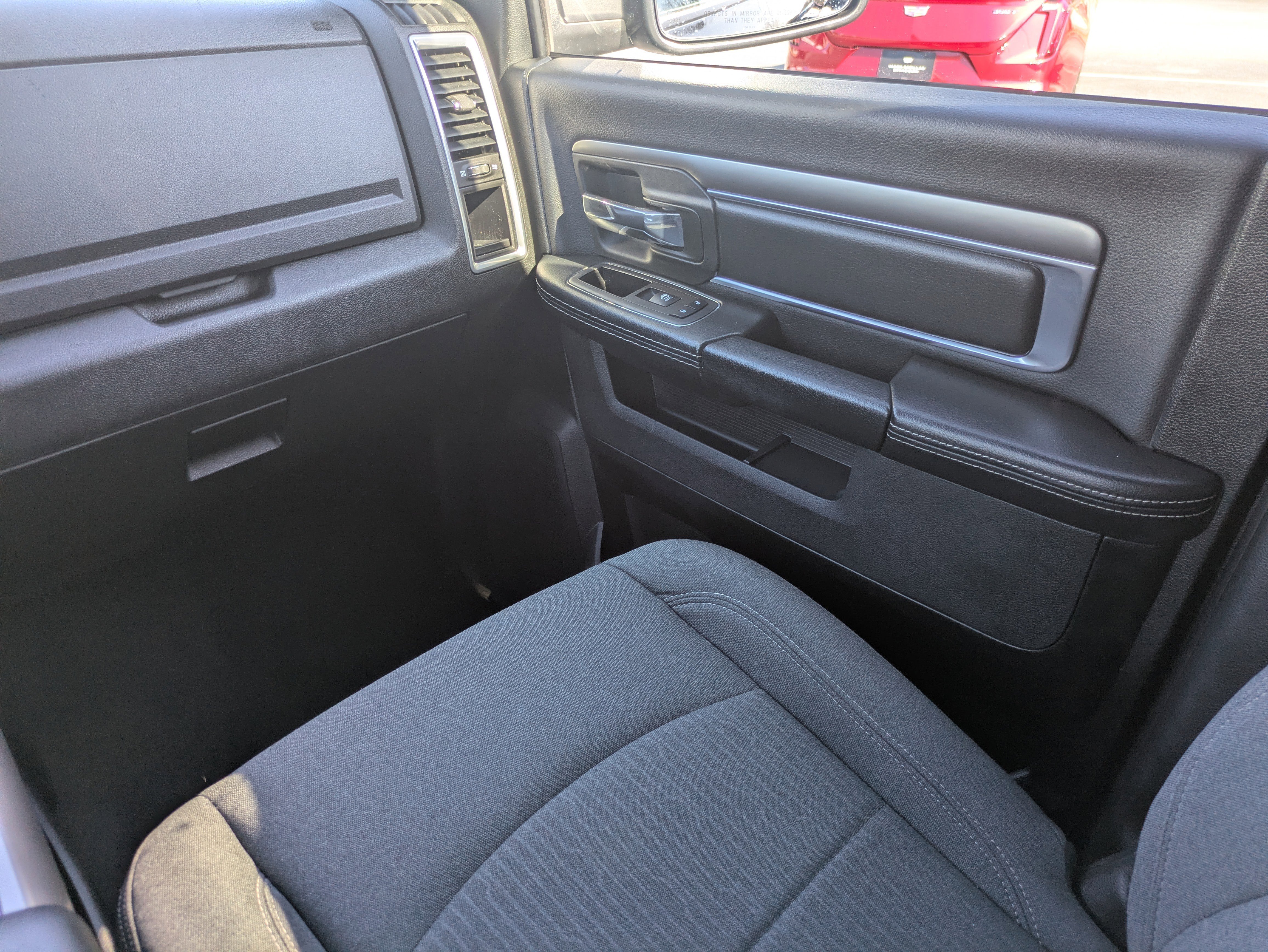 Used 2023 RAM 1500 Classic Warlock image 10