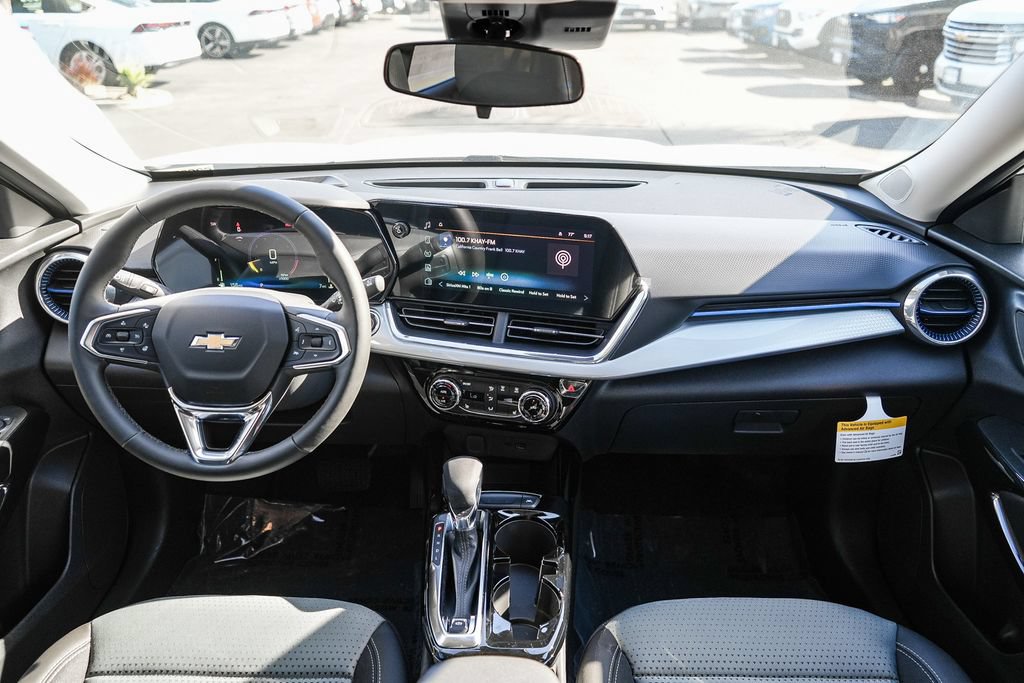 New 2026 Chevrolet Trax LT w/ Driver Confidence Package FWD image 12