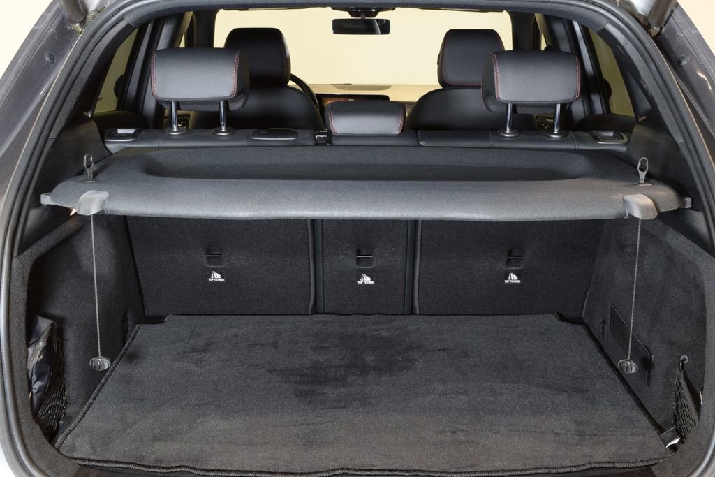 Used 2023 Mercedes-Benz GLA 250 4MATIC image 28