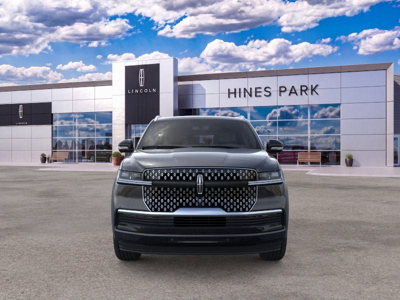 New 2026 Lincoln Navigator L Reserve AWD/4WD image 6