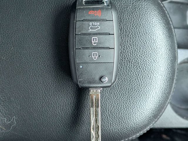 Used 2018 Kia Soul FWD image 31