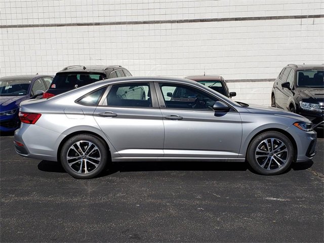 New 2026 Volkswagen Jetta Sport image 2