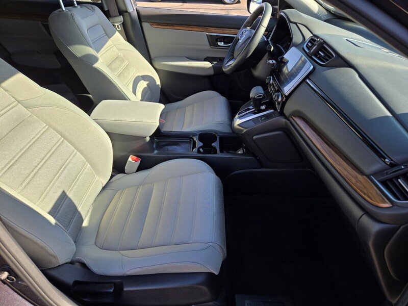 Used 2019 Honda CR-V EX image 16