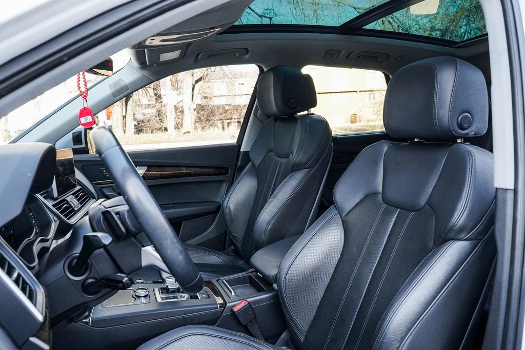 Used 2018 Audi Q5 2.0T Premium Plus w/ Premium Plus Package image 15