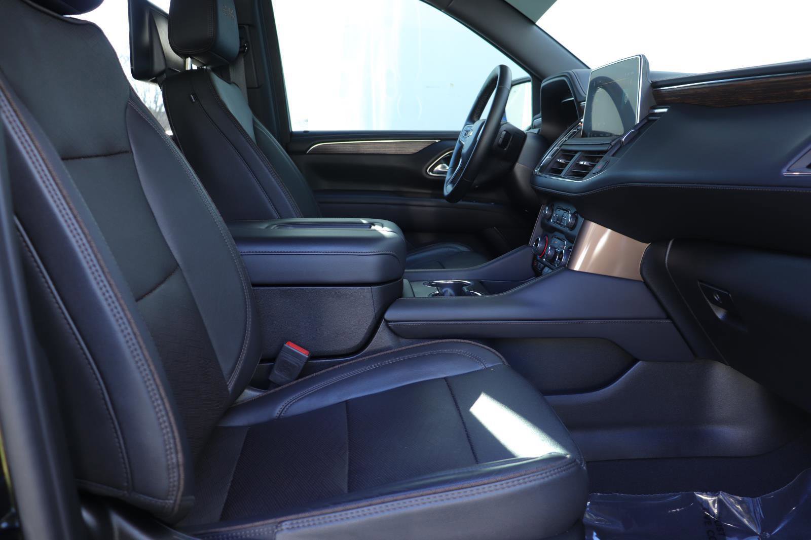 Used 2024 Chevrolet Tahoe High Country image 22