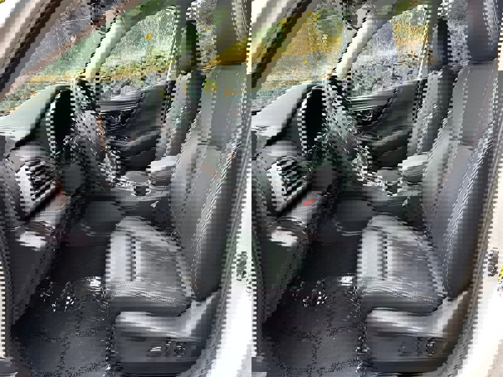 Used 2023 Subaru Outback Limited image 13