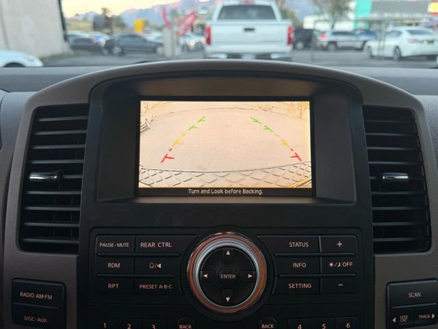 Used 2011 Nissan Pathfinder SV image 18