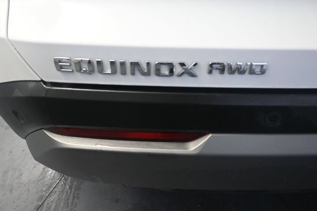 Used 2025 Chevrolet Equinox LT AWD/4WD image 18