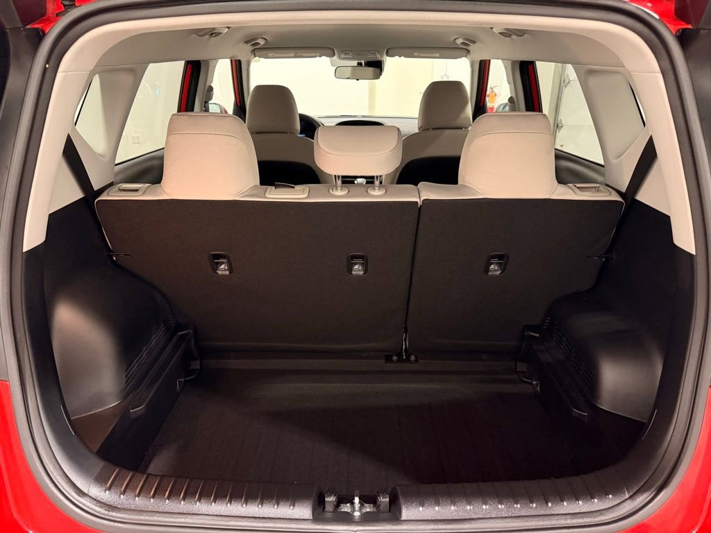 Used 2023 Kia Soul LX image 10