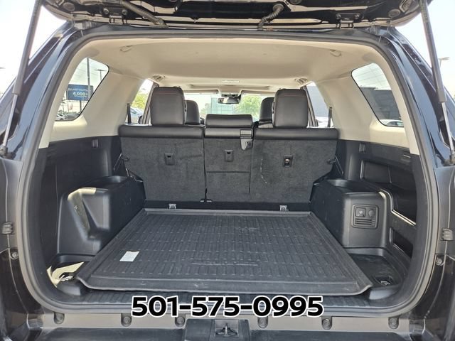 Used 2021 Toyota 4Runner Venture w/ Moonroof Package AWD/4WD image 16