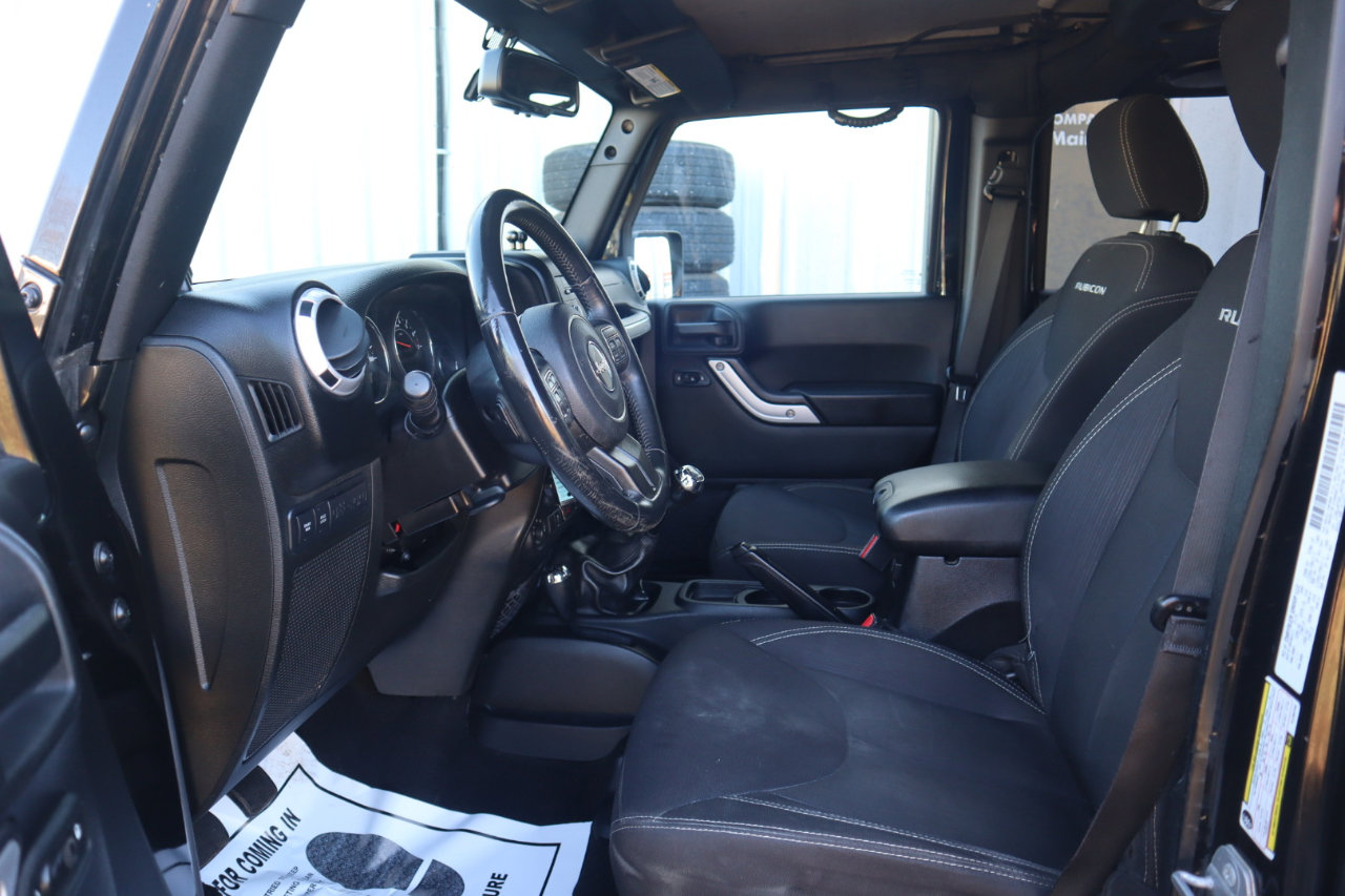 Used 2014 Jeep Wrangler Unlimited Rubicon w/ Connectivity Group image 57