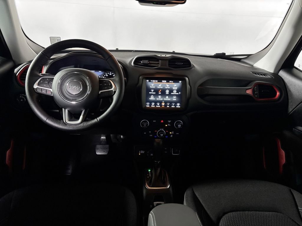 Used 2023 Jeep Renegade Latitude w/ Sun/Sound Group image 12