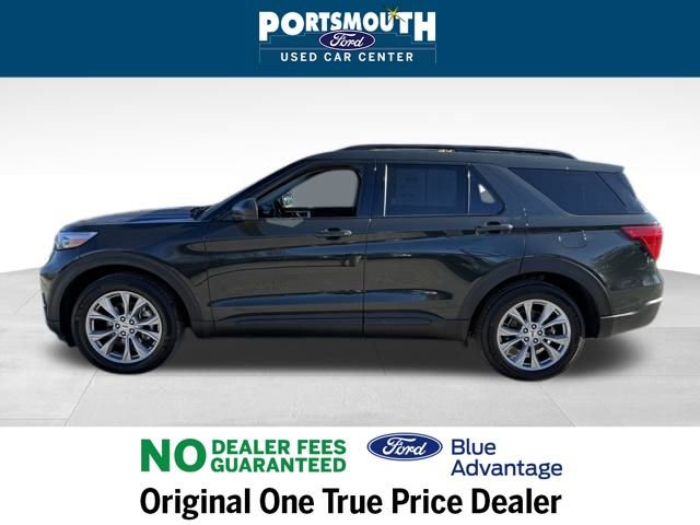 Used 2022 Ford Explorer XLT w/ Equipment Group 202A image 2