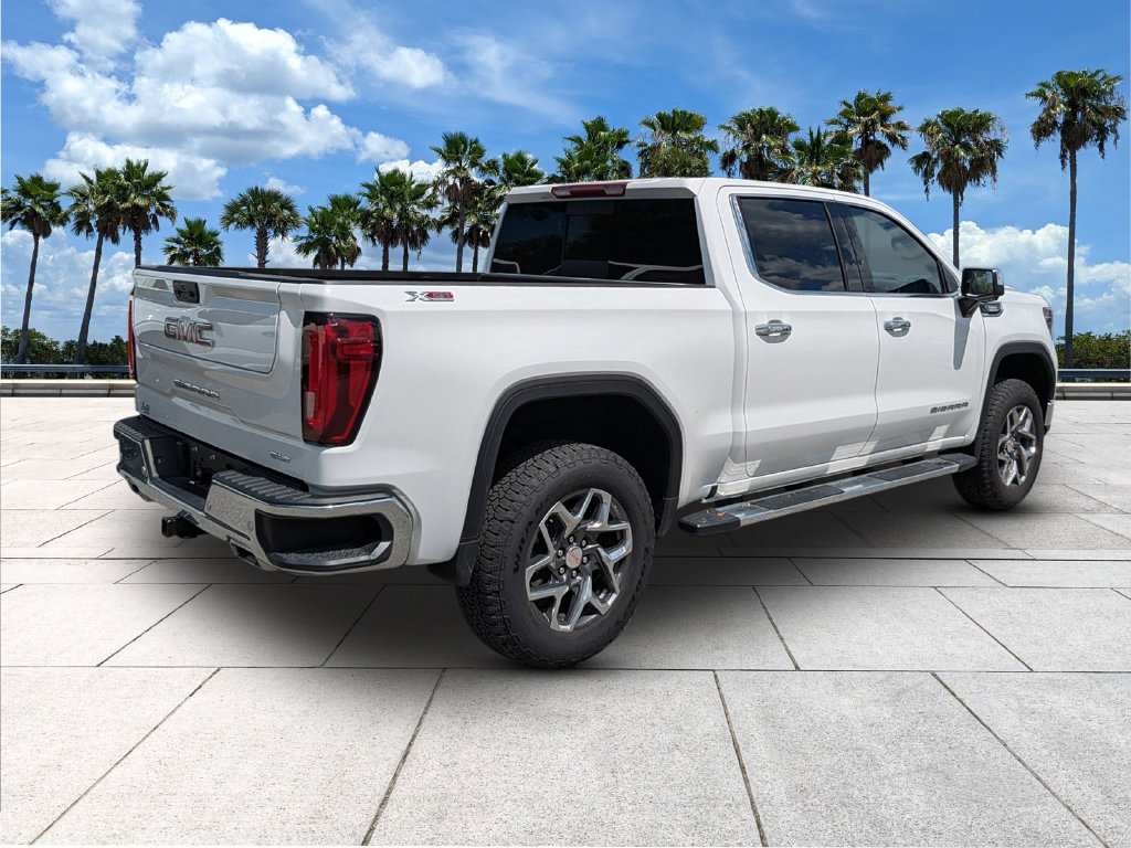 Used 2025 GMC Sierra 1500 SLT w/ SLT Premium Plus Package AWD/4WD image 9