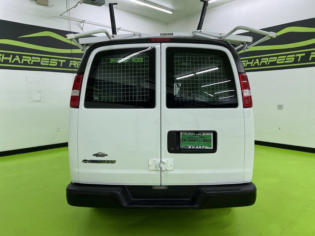 Used 2021 Chevrolet Express 2500 w/ Driver Convenience Package RWD image 8
