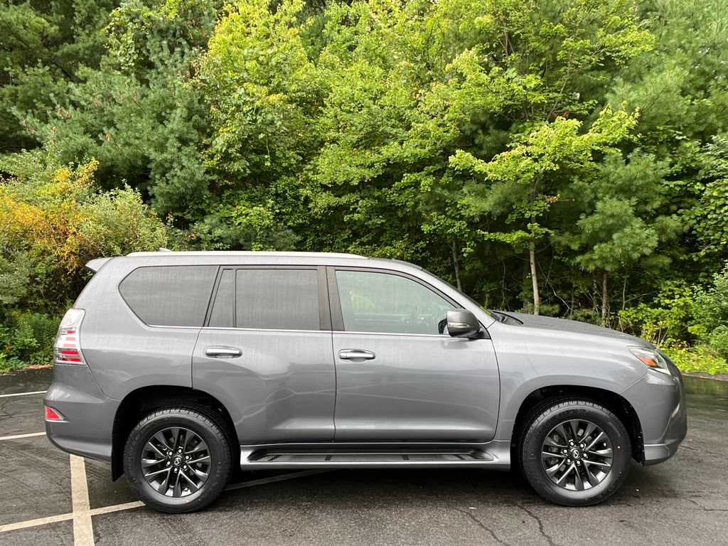 Used 2023 Lexus GX 460 Premium w/ Premium Package AWD/4WD image 6