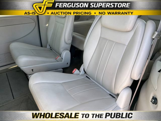 Used 2006 Chrysler Town & Country Touring FWD image 20
