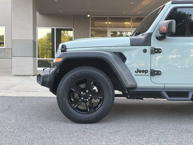 Used 2023 Jeep Wrangler Sport AWD/4WD image 6