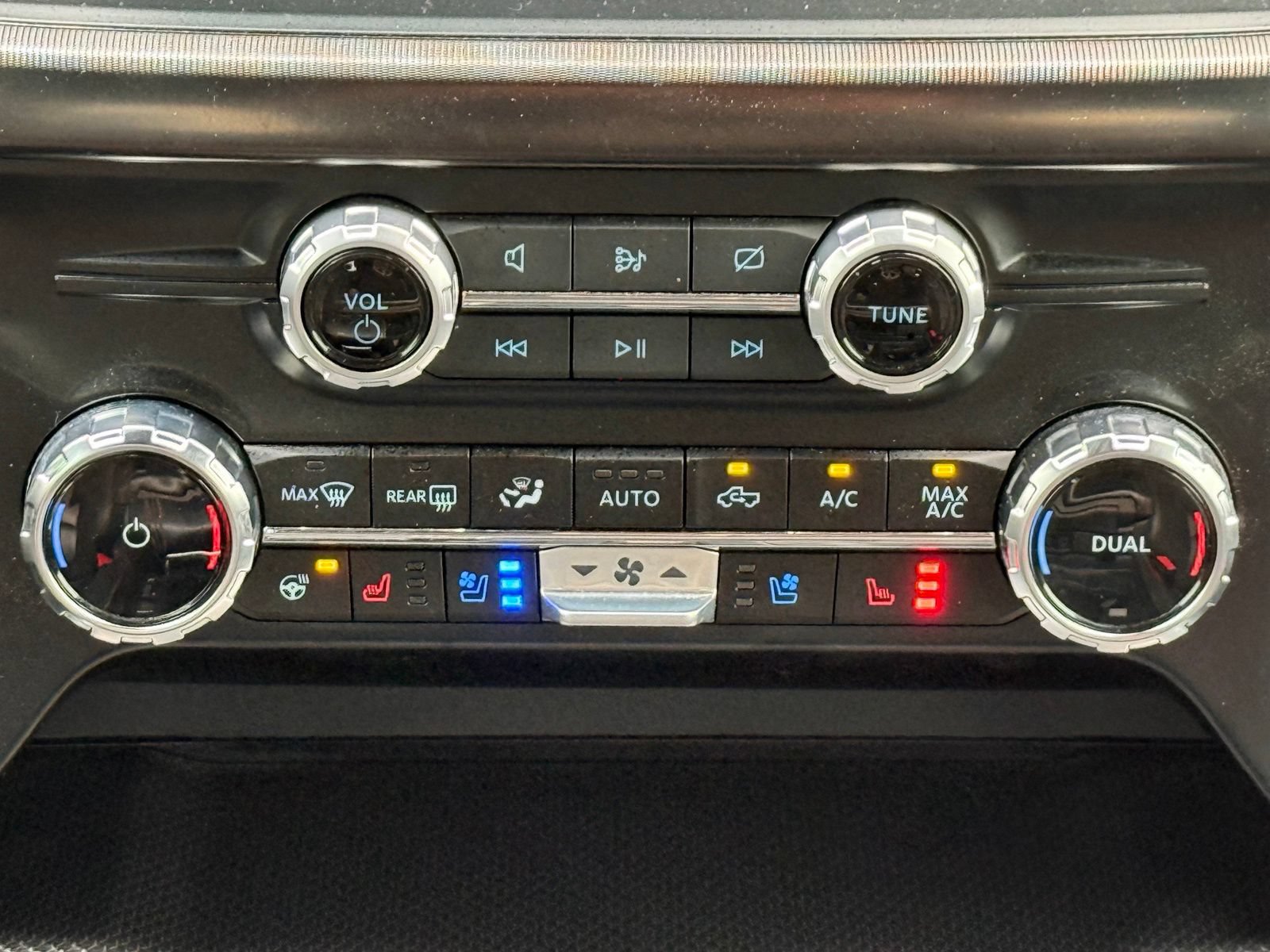 Used 2024 Ford F150 Raptor AWD/4WD image 26