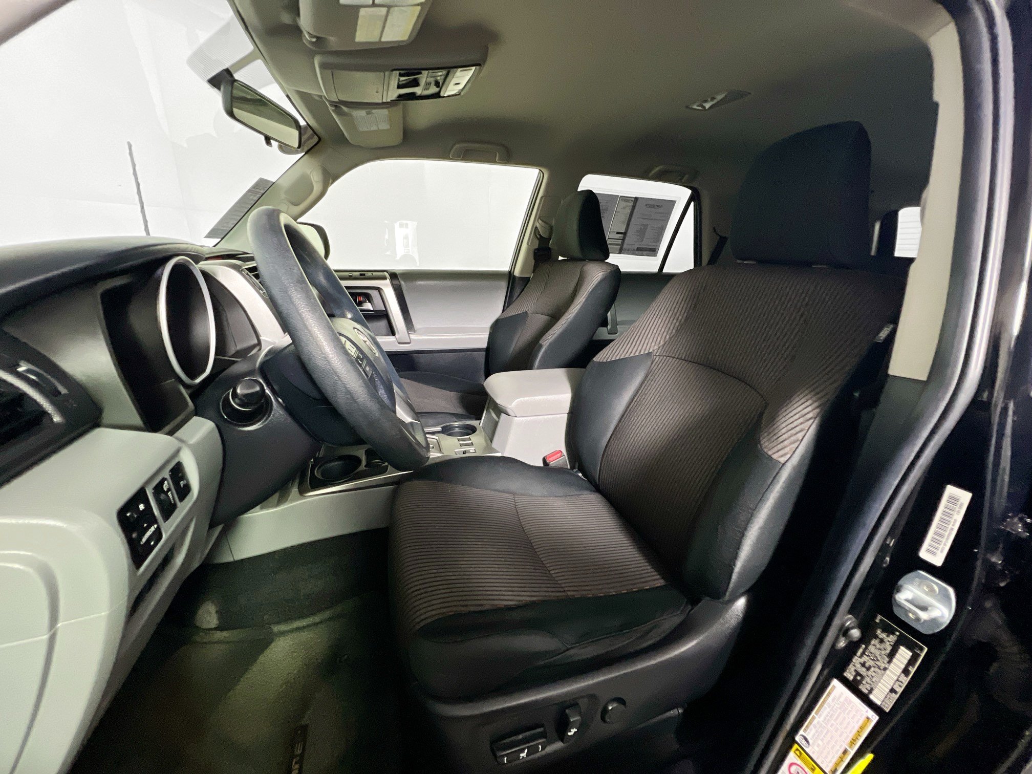 Used 2012 Toyota 4Runner SR5 RWD image 14