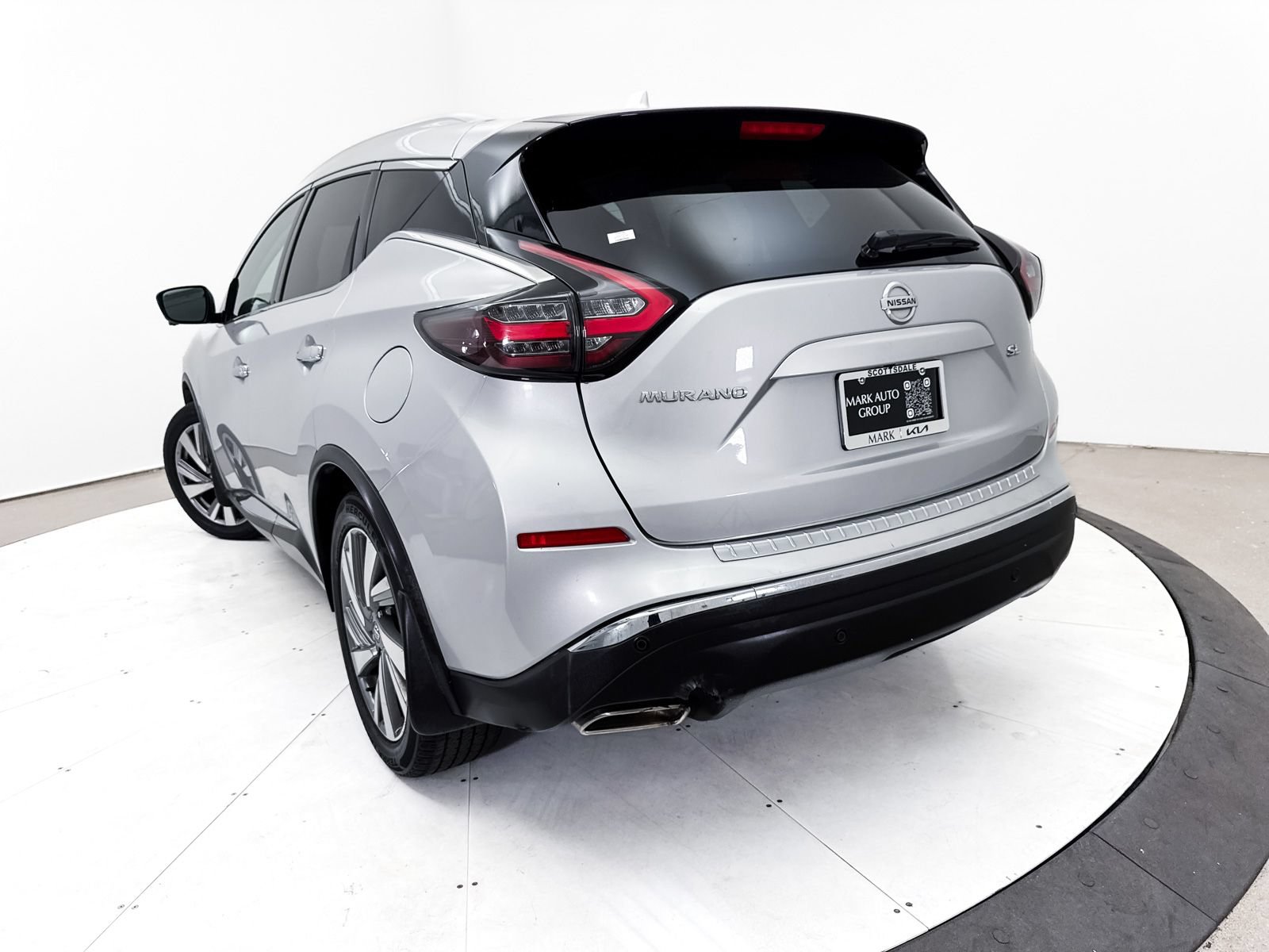 Used 2020 Nissan Murano SL w/ Moonroof Package FWD image 9