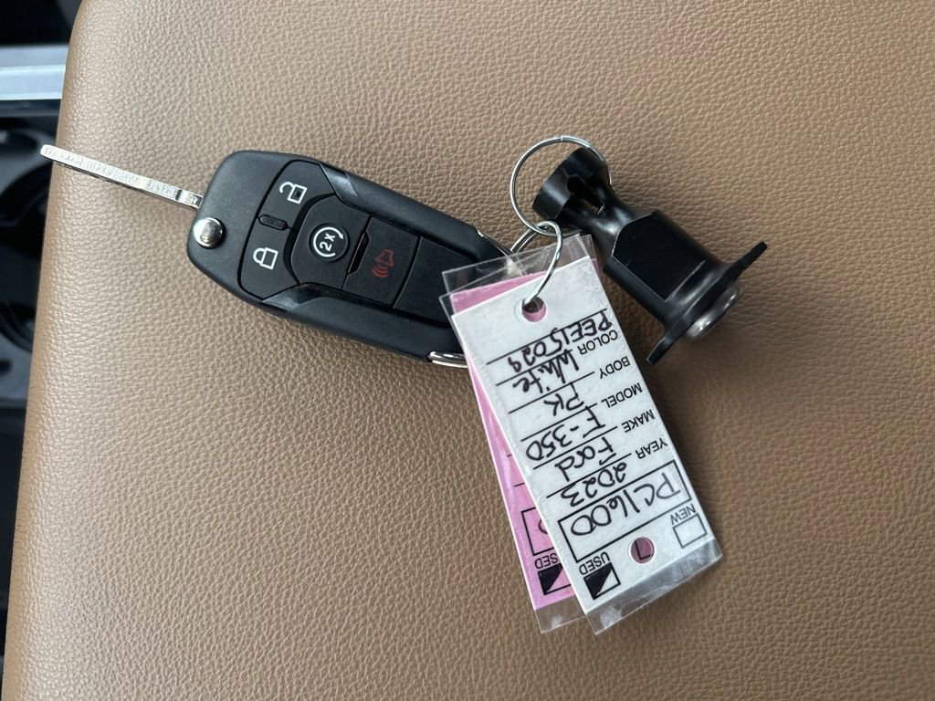 Used 2023 Ford F350 XLT w/ 360-Degree Camera Package image 33