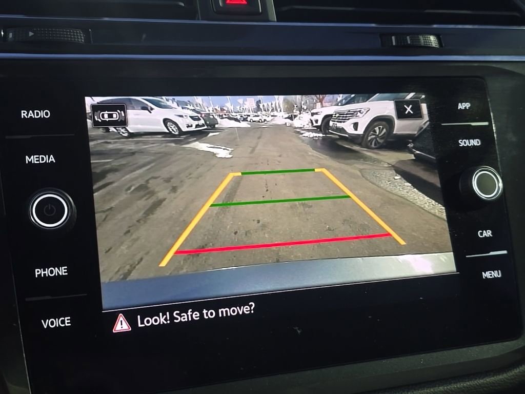 Used 2021 Volkswagen Tiguan SEL image 19