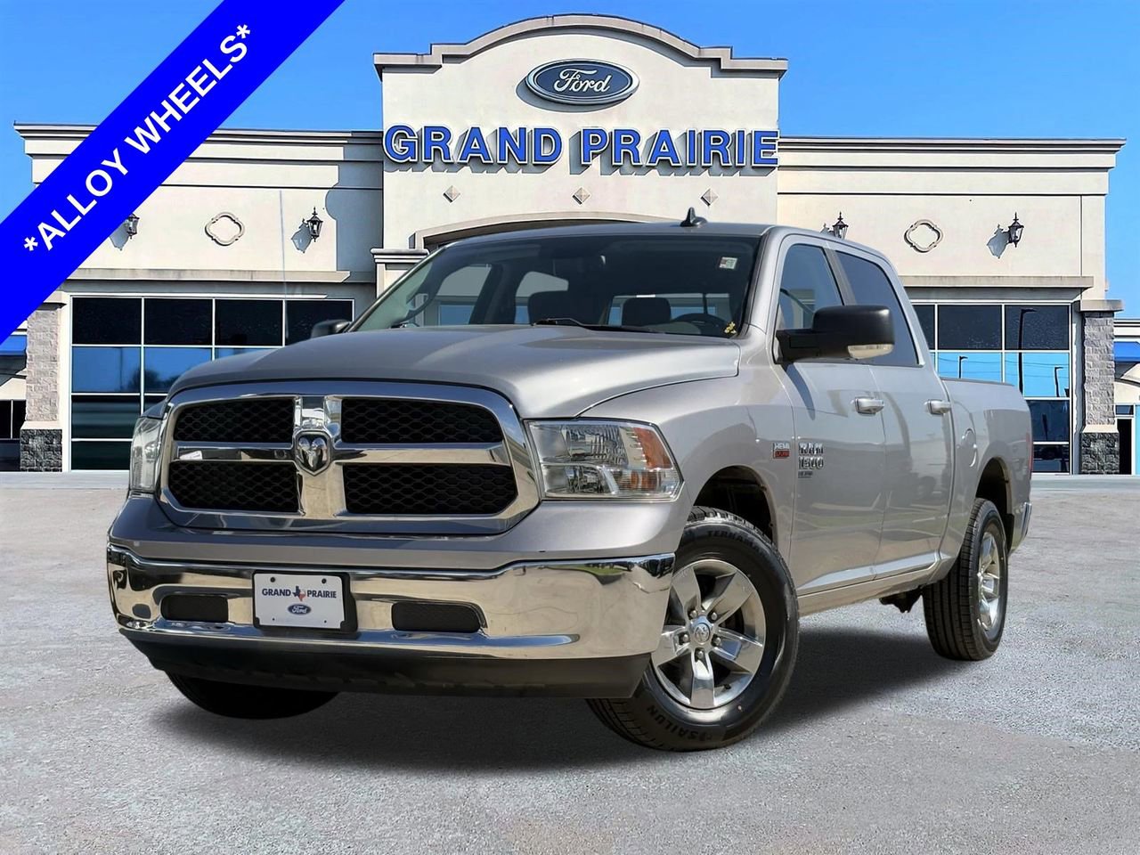 Used 2020 RAM 1500 Classic SLT w/ Luxury Group