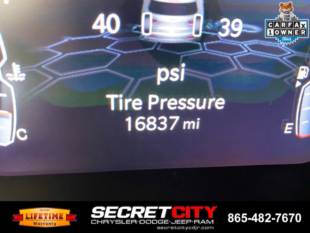 Used 2024 Jeep Compass Latitude w/ Convenience Group AWD/4WD image 19