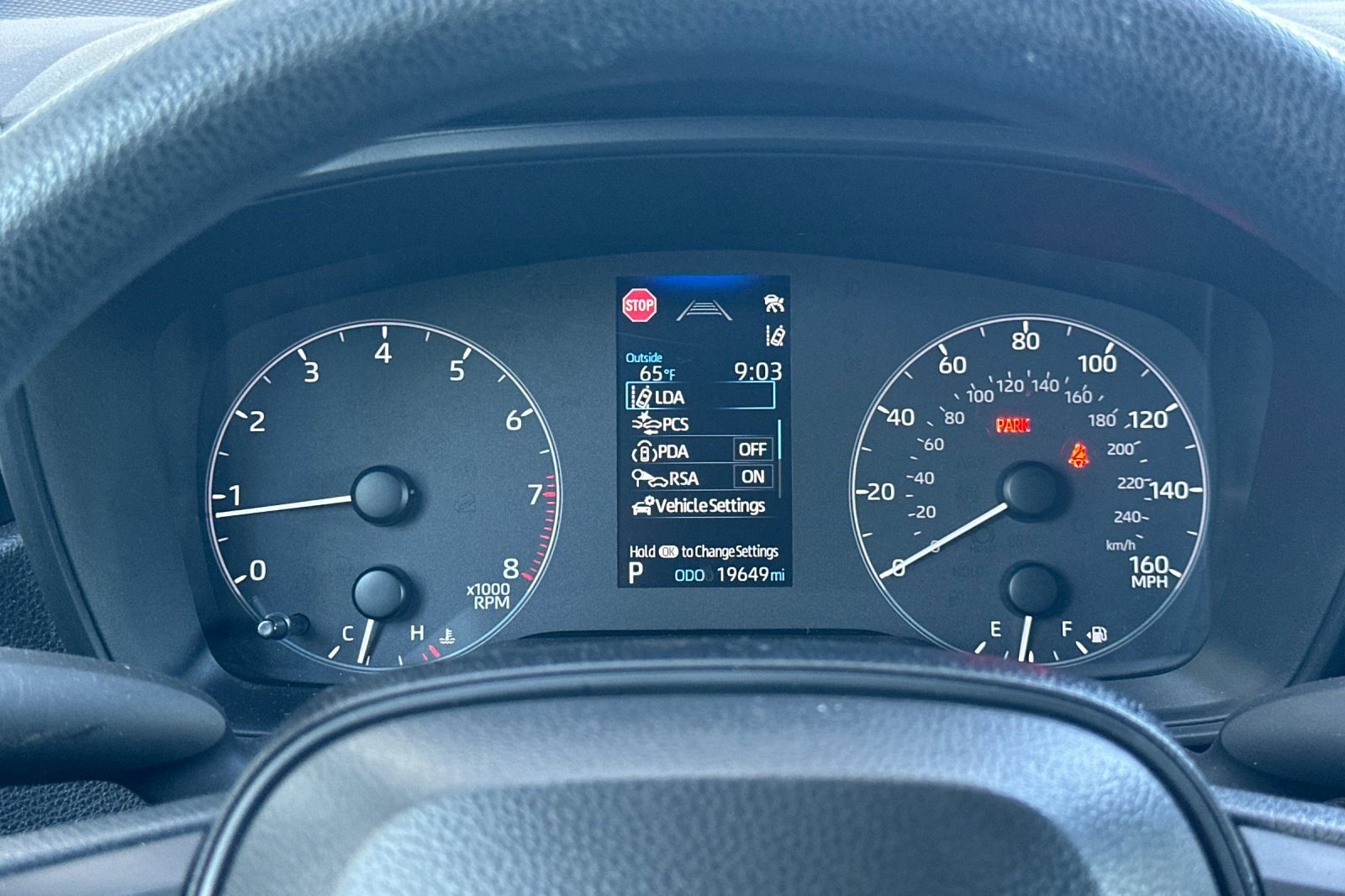 Used 2025 Toyota Corolla LE FWD image 18