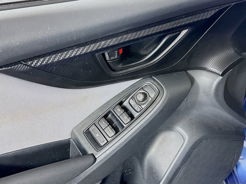 Used 2019 Subaru Crosstrek 2.0i Premium w/ Eyesight System image 18