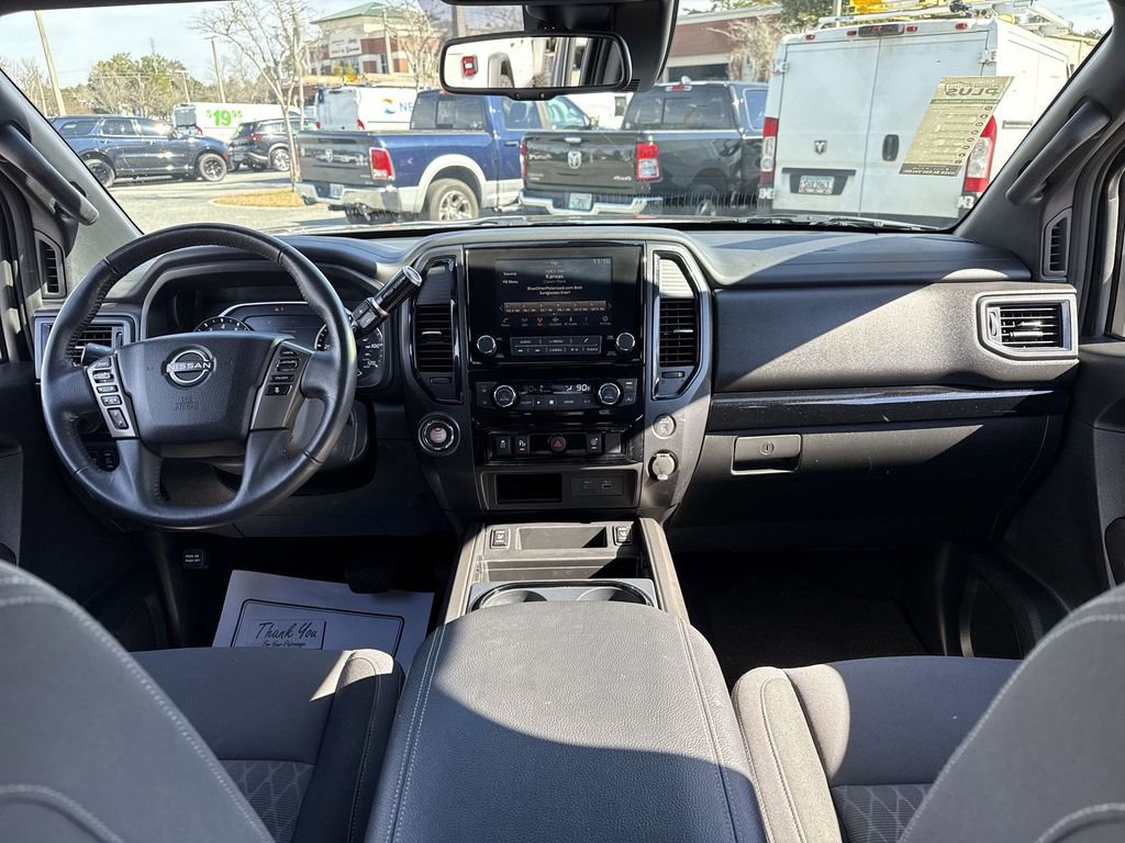 Used 2024 Nissan Titan SV w/ SV Bronze Edition Package image 22